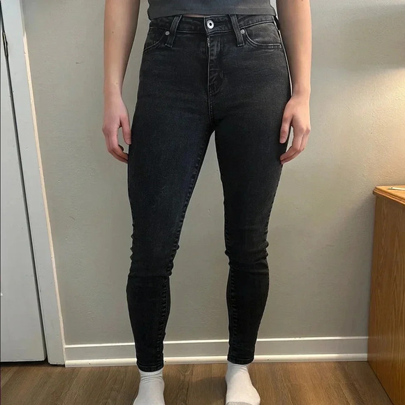 Guess Women's Black Skinny Jeans - Picture 1 of 5